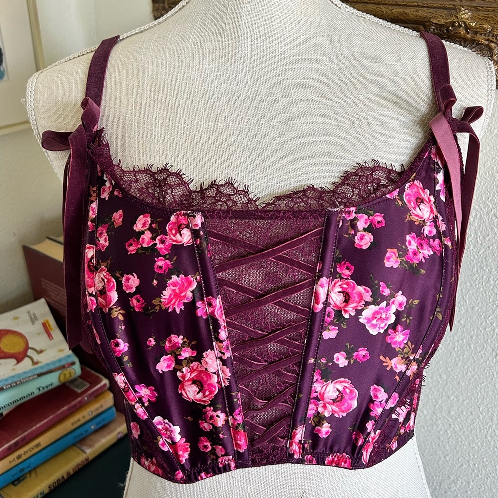 Victoria's Secret Lace Trim Corset Top in Lace Trim Peony DREAM ANGELS Unlined